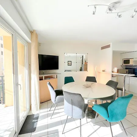 Palazzio 3, Quartier Vieux Port Avec Parking, By Welcome To Apartament