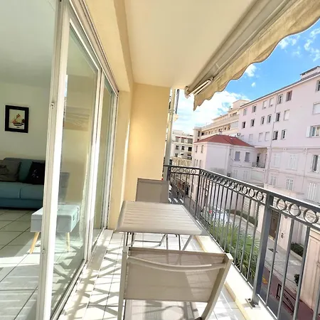 Apartament Palazzio 3, Quartier Vieux Port Avec Parking, By Welcome To *