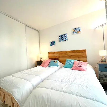 Appartement 3 Pièces Au Pied Du Suquet 200m Des Plages Du Midi *